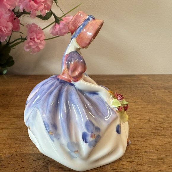 Royal Doulton Monica Figurine HN1467 Vintage Bone China Lady 1930s England - Picture 2 of 5